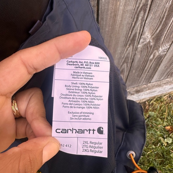 Carhartt Work Jacket - Picture 6 of 8